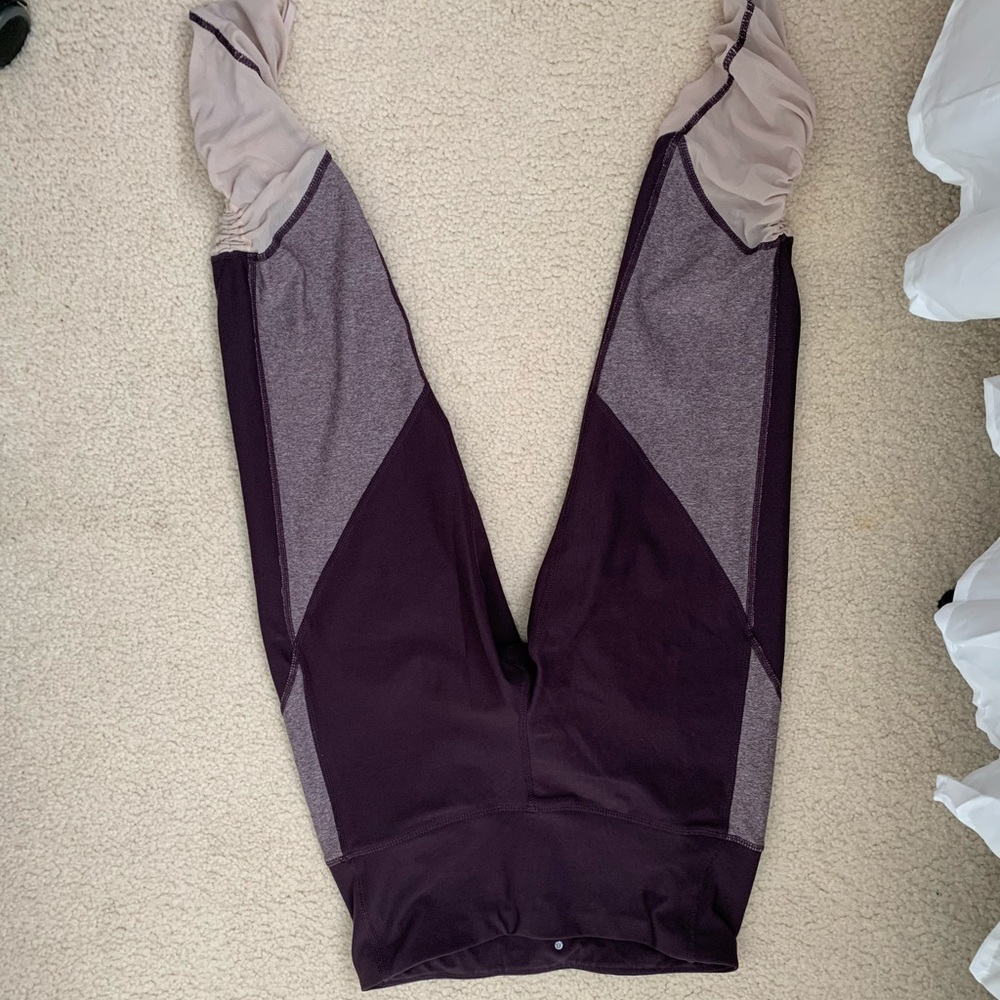 Women’s workout leggings